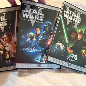 Star Wars Trilogy DVD Set - Black and Gray